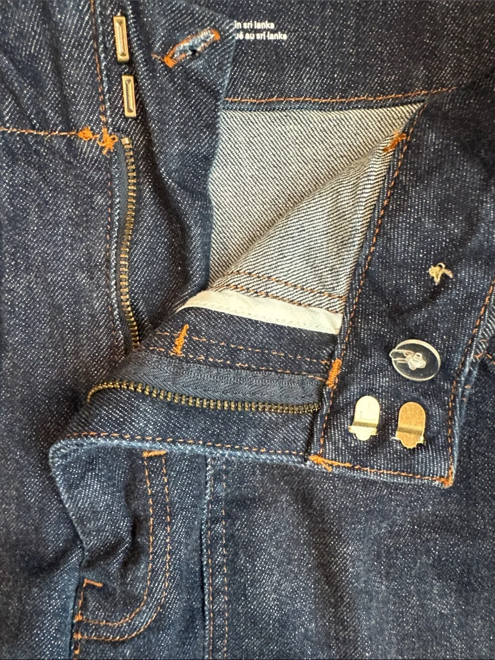 Anthropologie Pilcro Dark Blue denim Camper Shorts size 32- NWOT